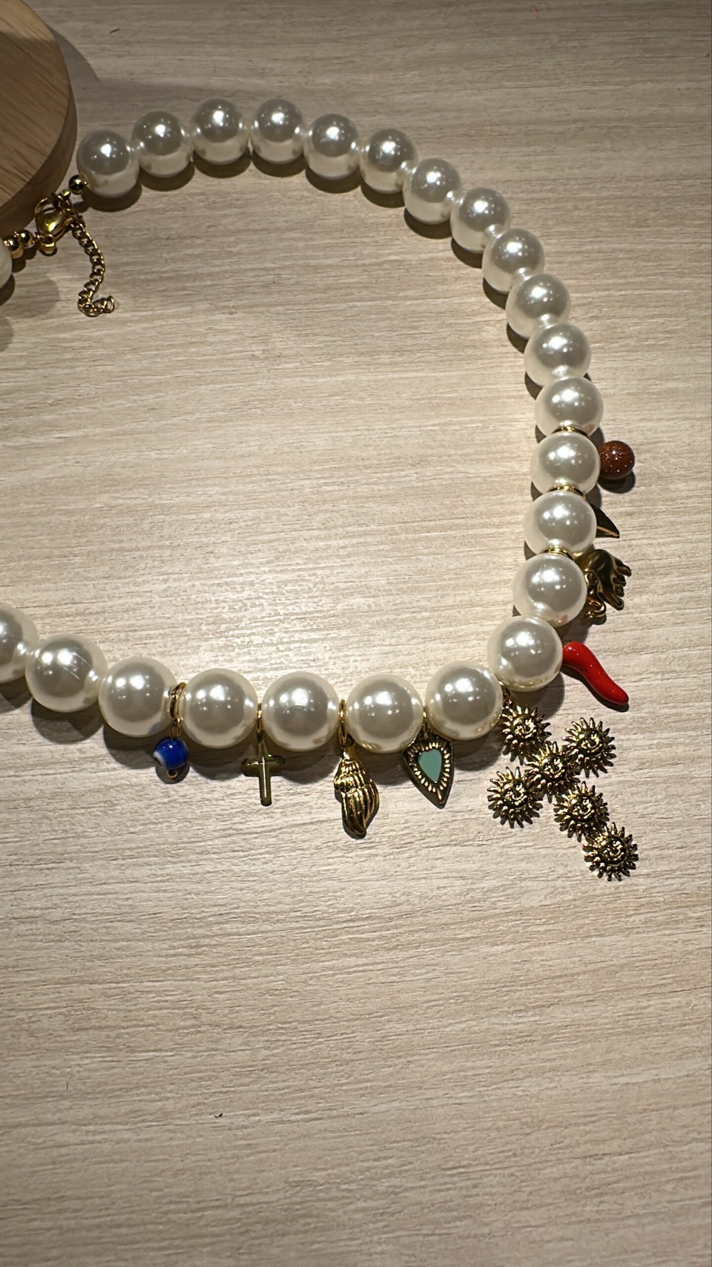 8c7e0df5-4586-41a0-8fc0-2850471b65ed